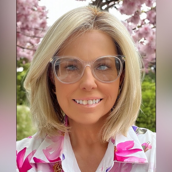 Meet your Posher, Shellie - Picture 5 of 6